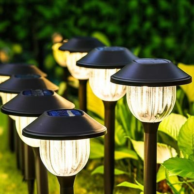 Ein guter Preis. 10 Lumen Solar-Gartenlampen mit Batterie, 6-8 Stunden Ladezeit und langlebiger Leistung Online